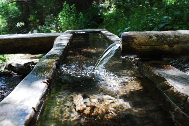 Wasserspiel Holz