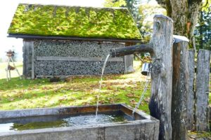 Wasserspiel Springbrunnen