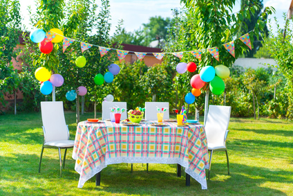 Partytisch für Kindergeburtstag